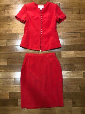 Jones New York SILK 2-Piece Red Short Sleeve Suit & Skirt Size 10 Vintage 90s